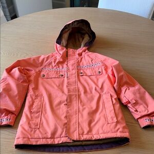 686 Kids Ski / Snowboarding jacket with matching pants.